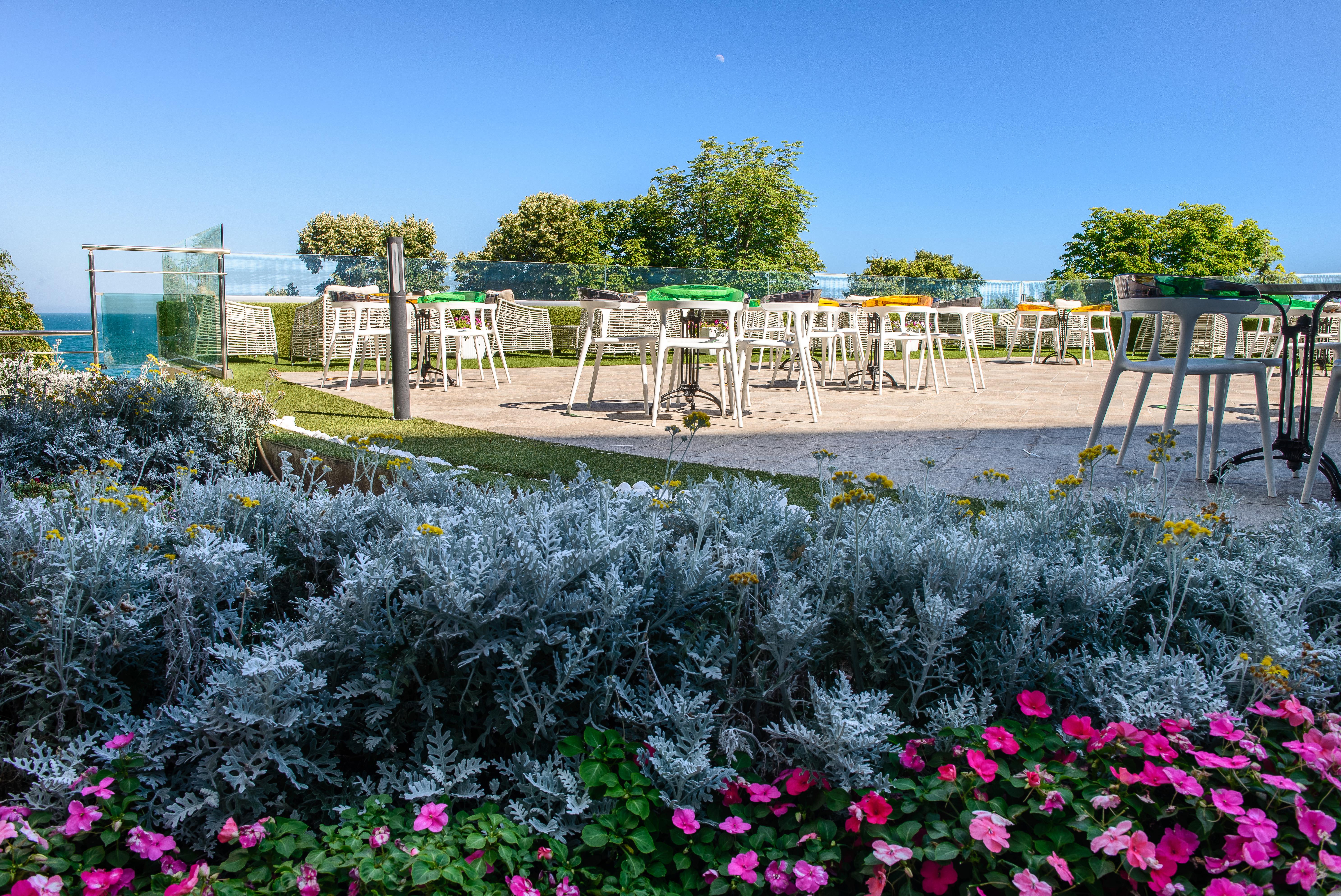 Marina Grand Beach Hotel Zlatni pjasătsi Eksteriør bilde