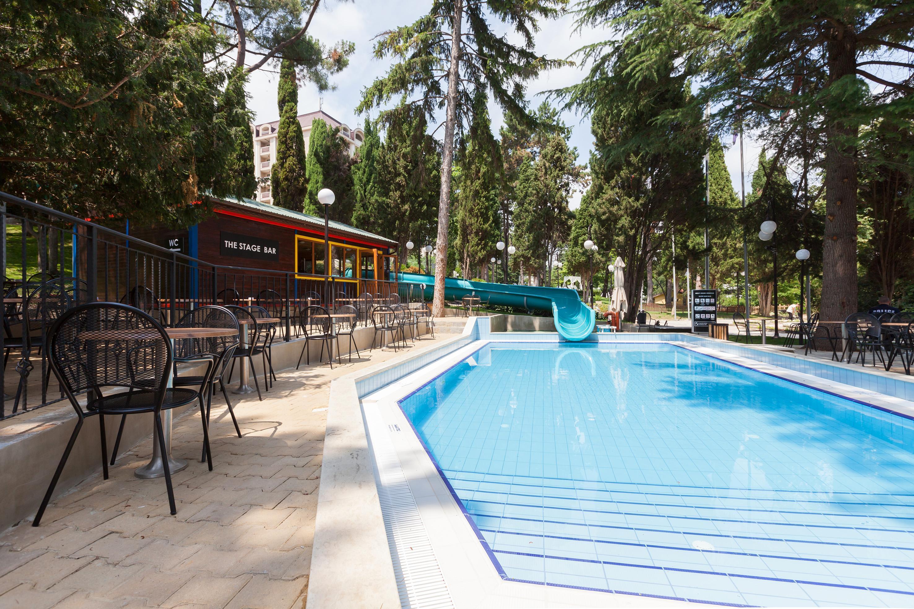 Marina Grand Beach Hotel Zlatni pjasătsi Eksteriør bilde